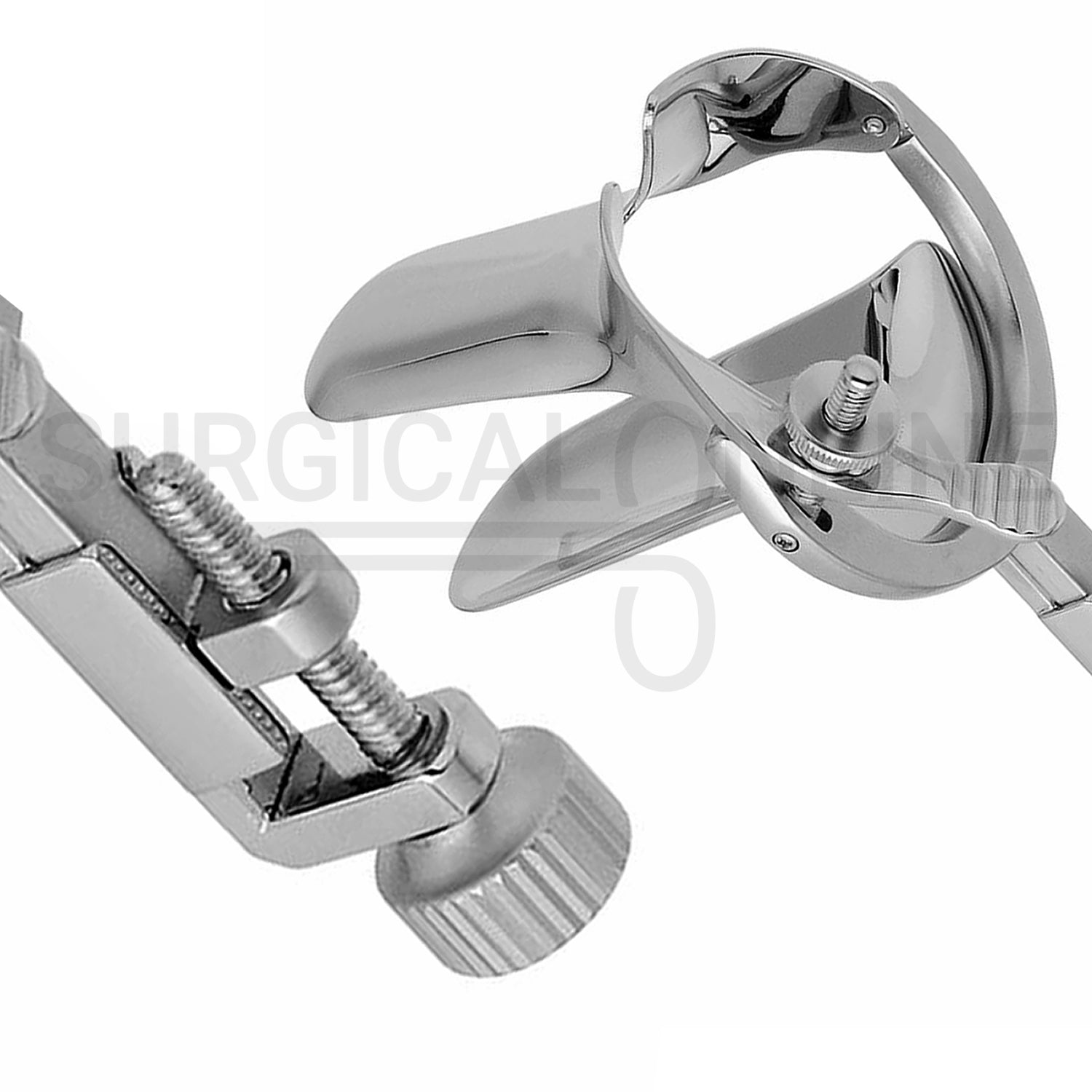 Sakuras Vaginal Speculum Medium With 2 Opposite Sides Screws